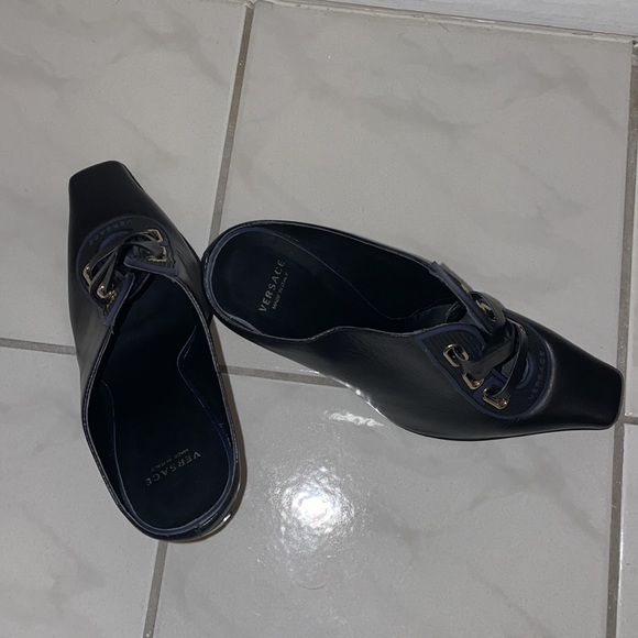 Versace ankle boot/heel - Picture 7 of 12